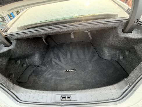 Used 2017 Nissan Maxima 3.5 SL FWD image 29