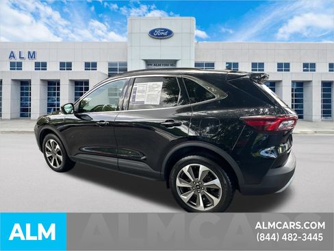 Used 2024 Ford Escape Platinum AWD/4WD image 8