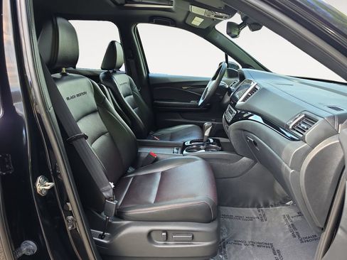 Used 2017 Honda Ridgeline Black Edition image 15