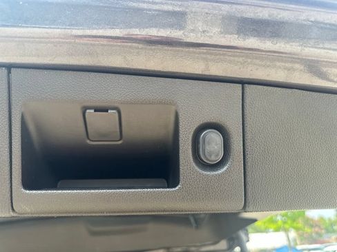 Used 2016 Chevrolet Tahoe LT RWD image 14