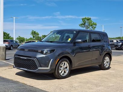 Used 2025 Kia Soul LX w/ LX Technology Package