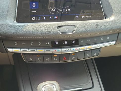 Used 2019 Cadillac XT4 Premium Luxury w/ Enhanced Visibility Package FWD image 17