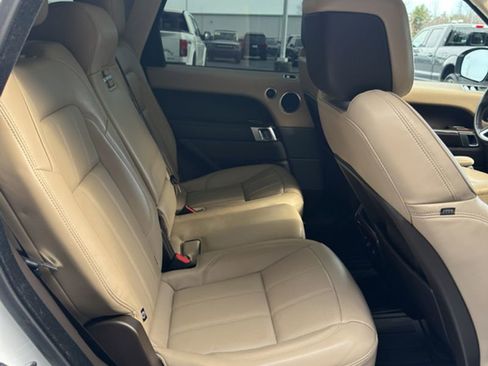 Used 2020 Land Rover Range Rover Sport HSE image 17