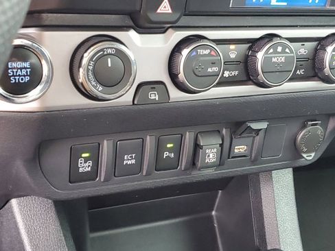 Used 2023 Toyota Tacoma 4x4 Double Cab w/ Trail Edition image 30