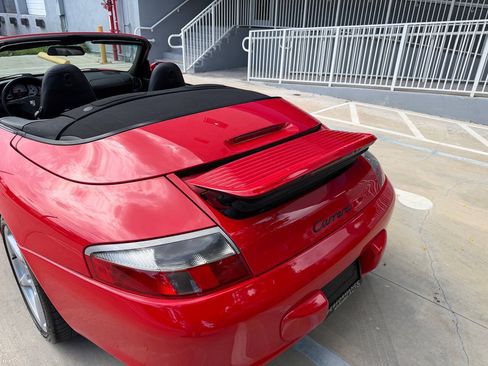 Used 2002 Porsche 911 Cabriolet image 11