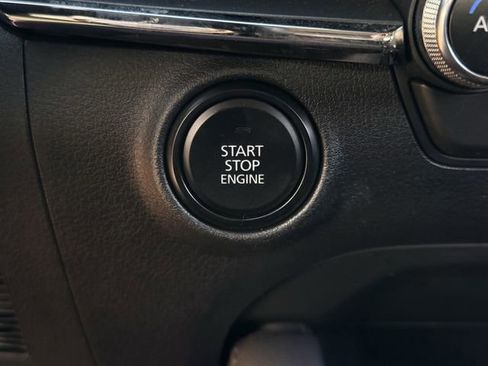 Used 2025 MAZDA MAZDA3 s image 23