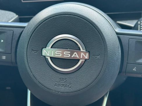 Used 2025 Nissan Kicks SV w/ Charging Package FWD image 32