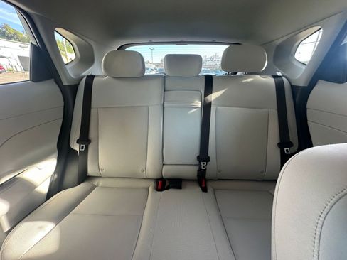 Used 2025 Hyundai Kona SEL image 38