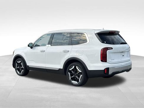 Used 2024 Kia Telluride S w/ S Sunroof Package AWD/4WD image 3
