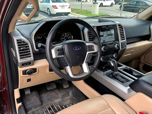 Used 2016 Ford F150 Lariat w/ Equipment Group 502A Luxury image 18