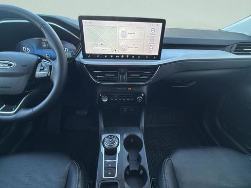 Certified 2023 Ford Escape Platinum AWD/4WD image 17