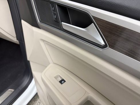 Used 2019 Volkswagen Atlas SEL R-Line image 52