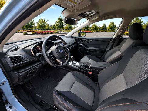 Used 2021 Subaru Crosstrek 2.0i Premium w/ Popular Package #2 AWD/4WD image 17