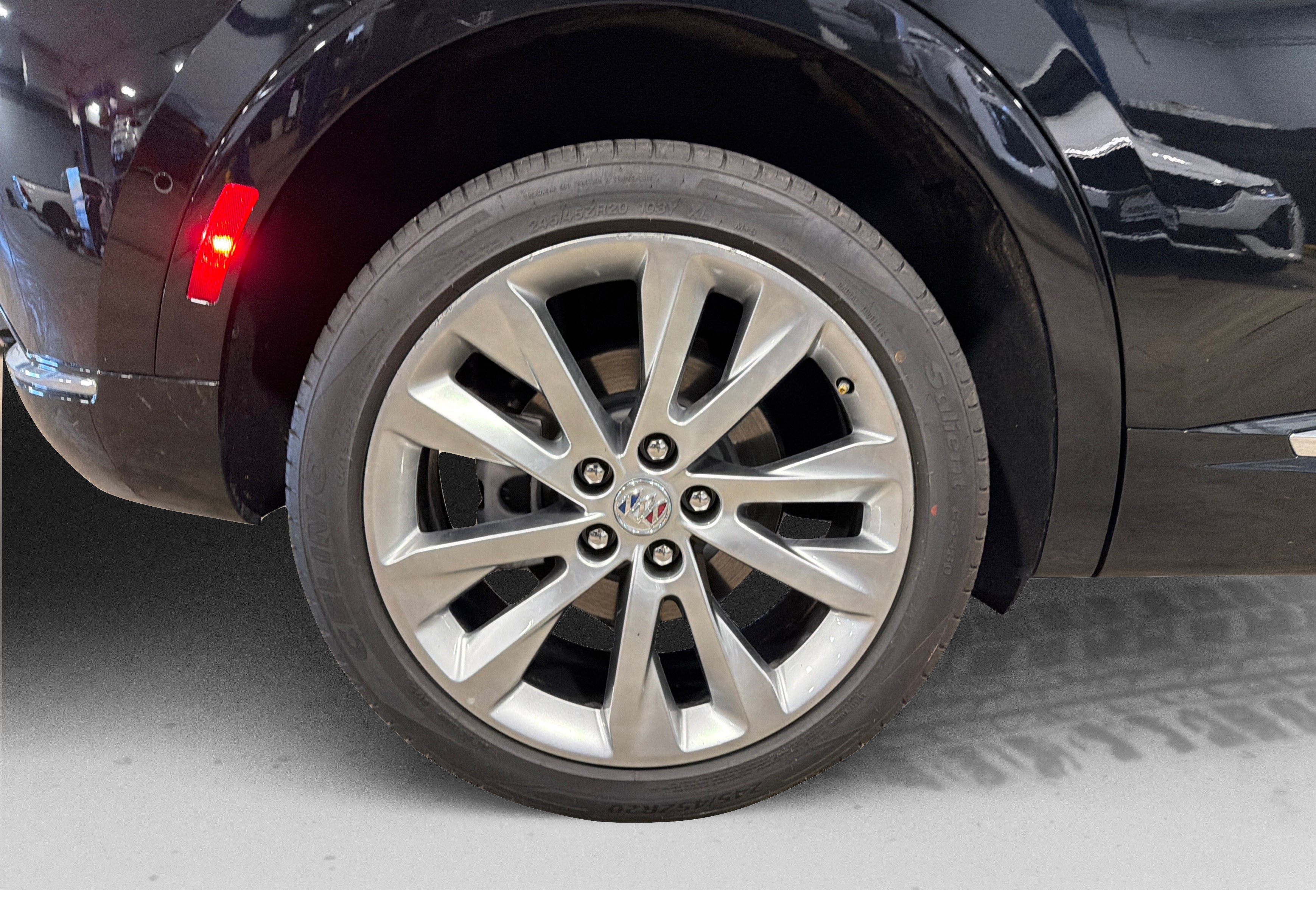 Used 2023 Buick Envision Avenir AWD/4WD image 52