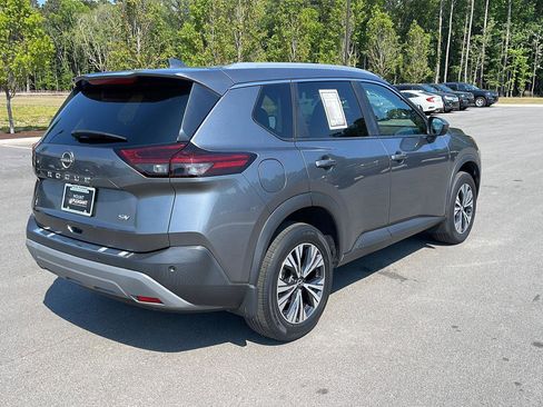 Used 2023 Nissan Rogue SV w/ SV Premium B Package FWD image 7