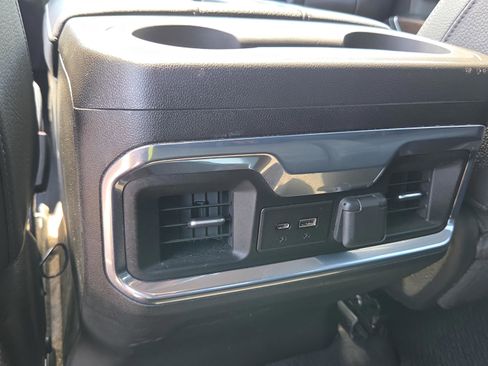 Used 2022 GMC Sierra 1500 Denali w/ Denali Premium Package image 14