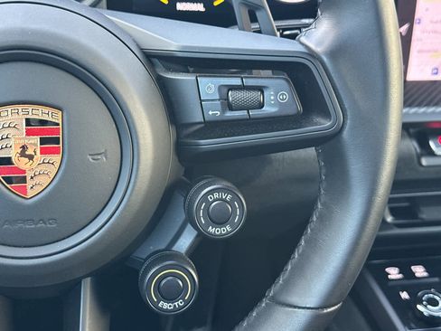 Certified 2025 Porsche 911 GT3 RS RWD image 22
