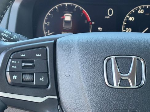 Used 2025 Honda Ridgeline RTL image 18