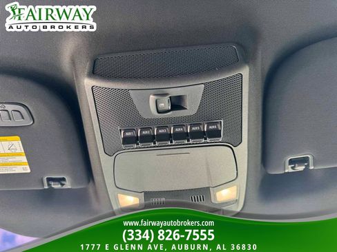 Used 2022 Ford F350 Lariat w/ Lariat Ultimate Package AWD/4WD image 23