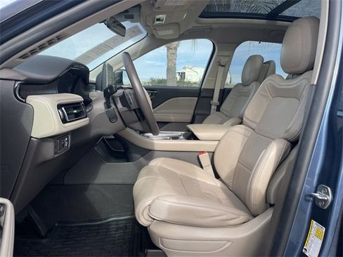 Used 2020 Lincoln Aviator Grand Touring w/ Equipment Group 302A image 19