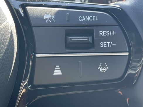 Used 2025 Honda HR-V Sport image 22