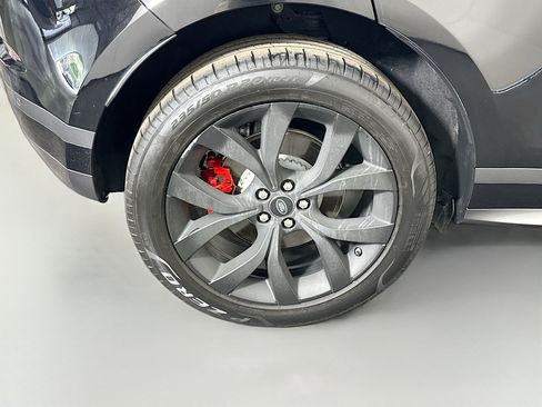 Used 2020 Land Rover Range Rover Evoque R-Dynamic S AWD/4WD image 33
