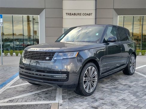 New 2025 Land Rover Range Rover SE image 1