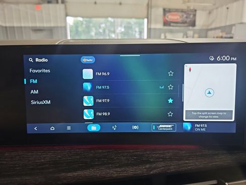 Used 2025 Hyundai Santa Fe Calligraphy AWD/4WD image 22