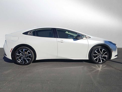 Certified 2023 Toyota Prius Prime image 2