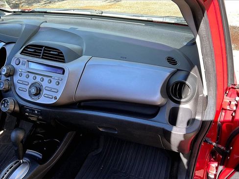 Used 2010 Honda Fit Base image 22