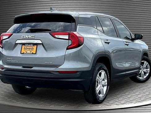 Used 2024 GMC Terrain SLE AWD/4WD image 6