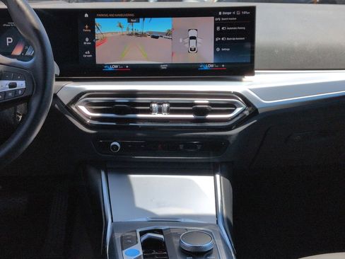 Used 2023 BMW i4 eDrive40 w/ Premium Package RWD image 30