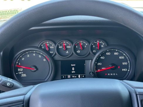 Used 2026 Chevrolet Silverado 1500 Custom Trail Boss w/ Dark Appearance Package AWD/4WD image 18
