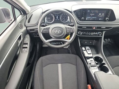 Used 2023 Hyundai Sonata SE image 4
