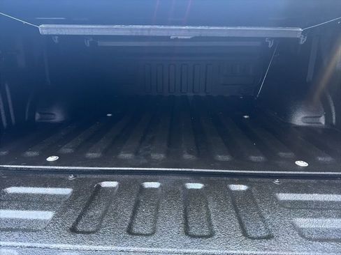 Used 2017 Ford F150 Raptor w/ Equipment Group 802A Luxury image 26