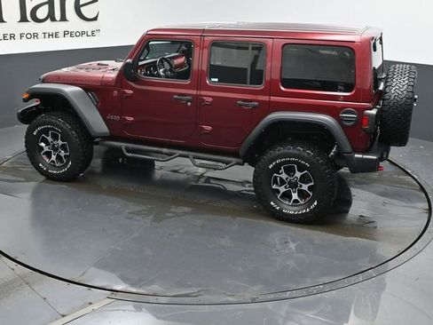 Used 2021 Jeep Wrangler Unlimited Rubicon w/ Cold Weather Group image 37