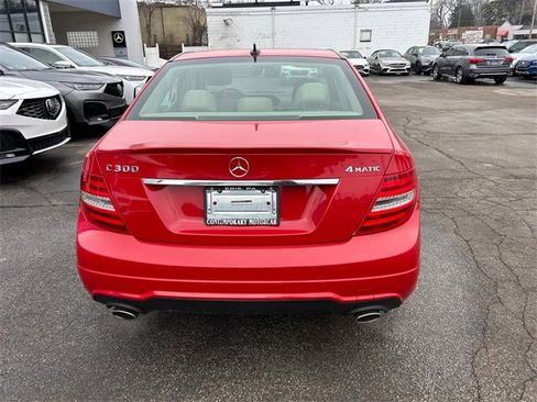 Used 2014 Mercedes-Benz C 300 4MATIC Sedan image 3