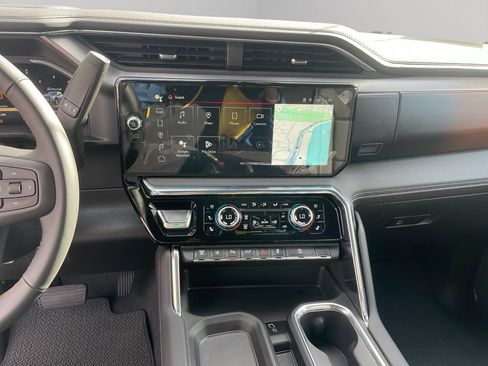 New 2026 GMC Sierra 2500 Denali w/ Max Trailering Package image 16