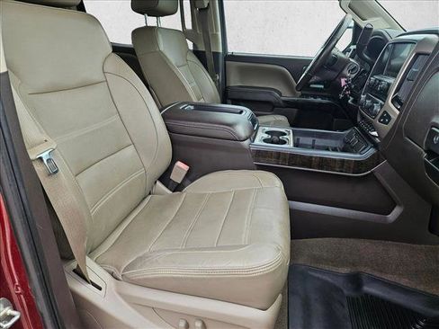 Used 2015 GMC Sierra 2500 Denali w/ Duramax Plus Package AWD/4WD image 18