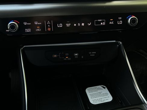 New 2026 Kia Carnival SX Prestige FWD image 25