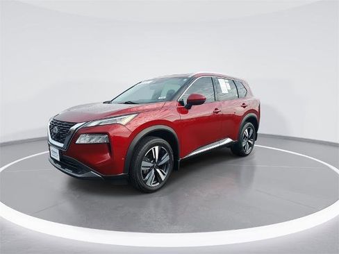 Certified 2022 Nissan Rogue SL w/ SL Premium Package image 4