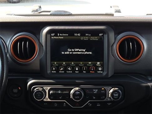 Used 2020 Jeep Gladiator Mojave image 12