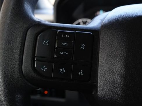 Used 2024 Ford F250 XL w/ XL Chrome Package image 12