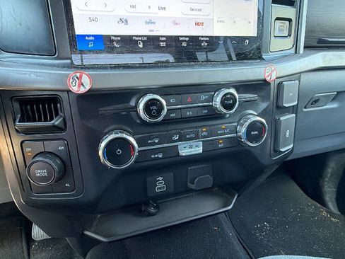 Used 2025 Ford F150 XLT w/ Equipment Group 301A Standard AWD/4WD image 32