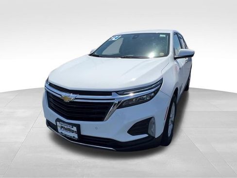 Used 2024 Chevrolet Equinox LT w/ LPO, Floor Liner Package FWD image 4