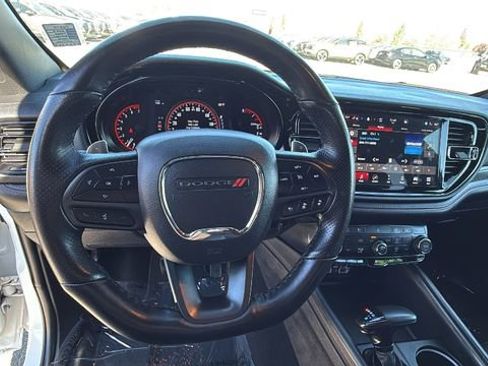 Used 2023 Dodge Durango GT image 18