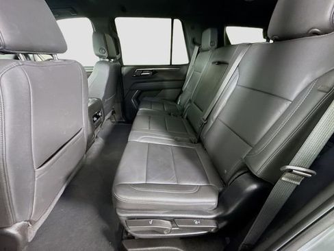 Used 2025 Chevrolet Tahoe LT AWD/4WD image 24