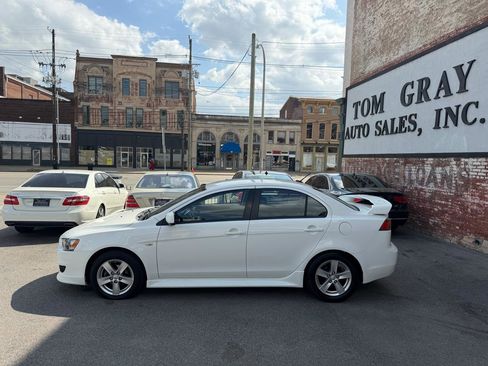 Used 2014 Mitsubishi Lancer SE image 5