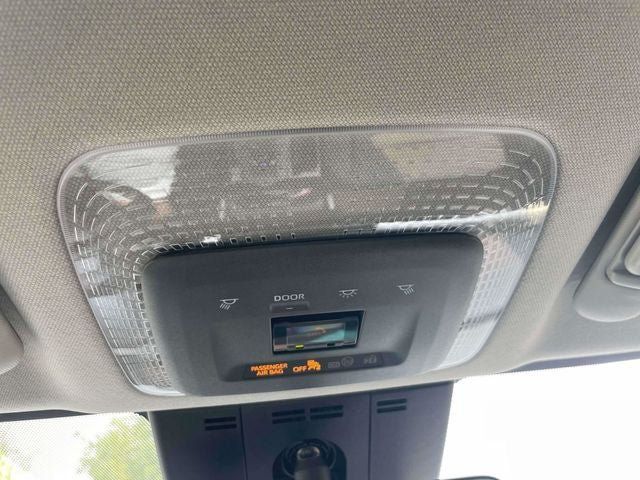 Certified 2025 Toyota Prius FWD image 33