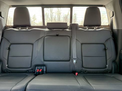 Used 2019 Chevrolet Silverado 1500 LT Trail Boss image 42